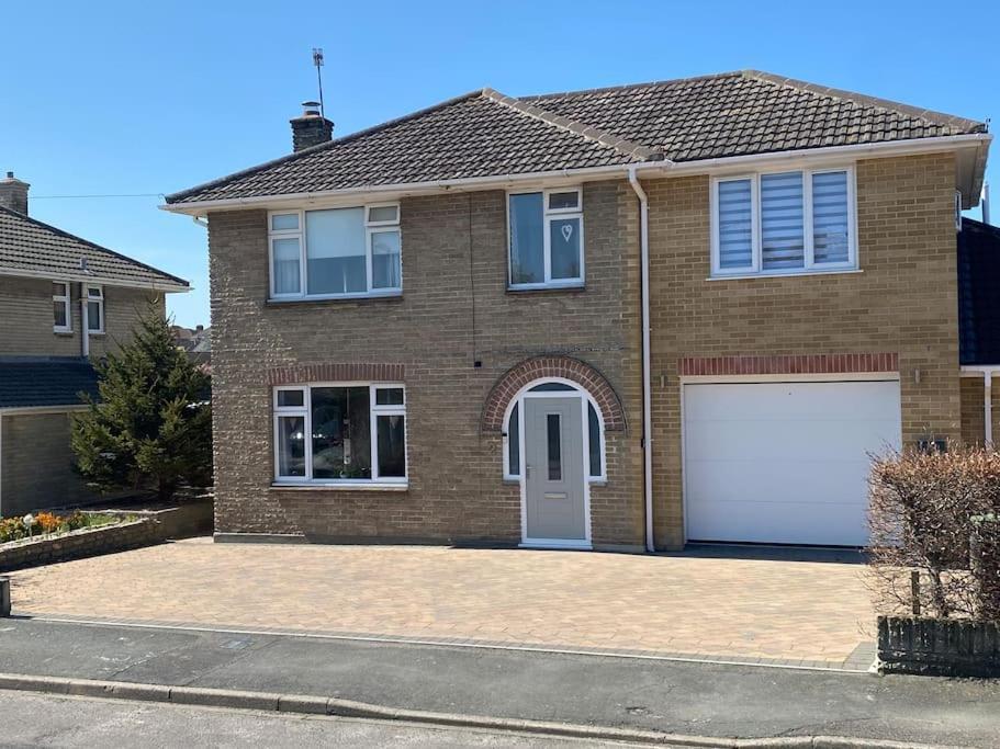 Modern 4 Bedroom House In Weymouth Sunny Corner 외부 사진