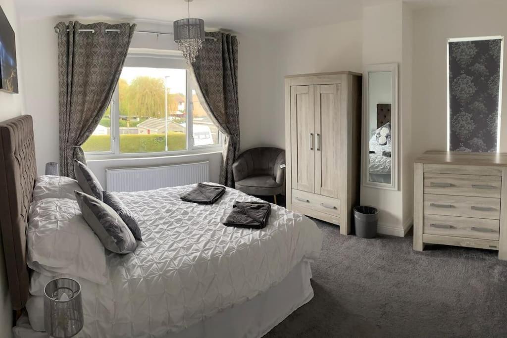 Modern 4 Bedroom House In Weymouth Sunny Corner 외부 사진